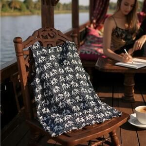 41Hawthorn Elephant Tank Top Blouse Black Beige V Neck StitchFix Womens Small